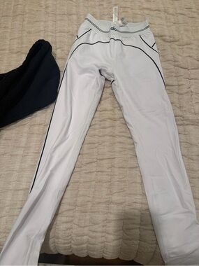 AloWhite Leggings with Black Piping - Athletic Stretch Bottoms